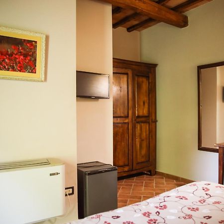Agriturismo La Vecchia Quercia Монтемерано Экстерьер фото