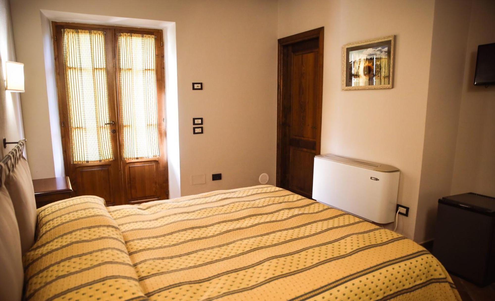 Agriturismo La Vecchia Quercia Монтемерано Экстерьер фото