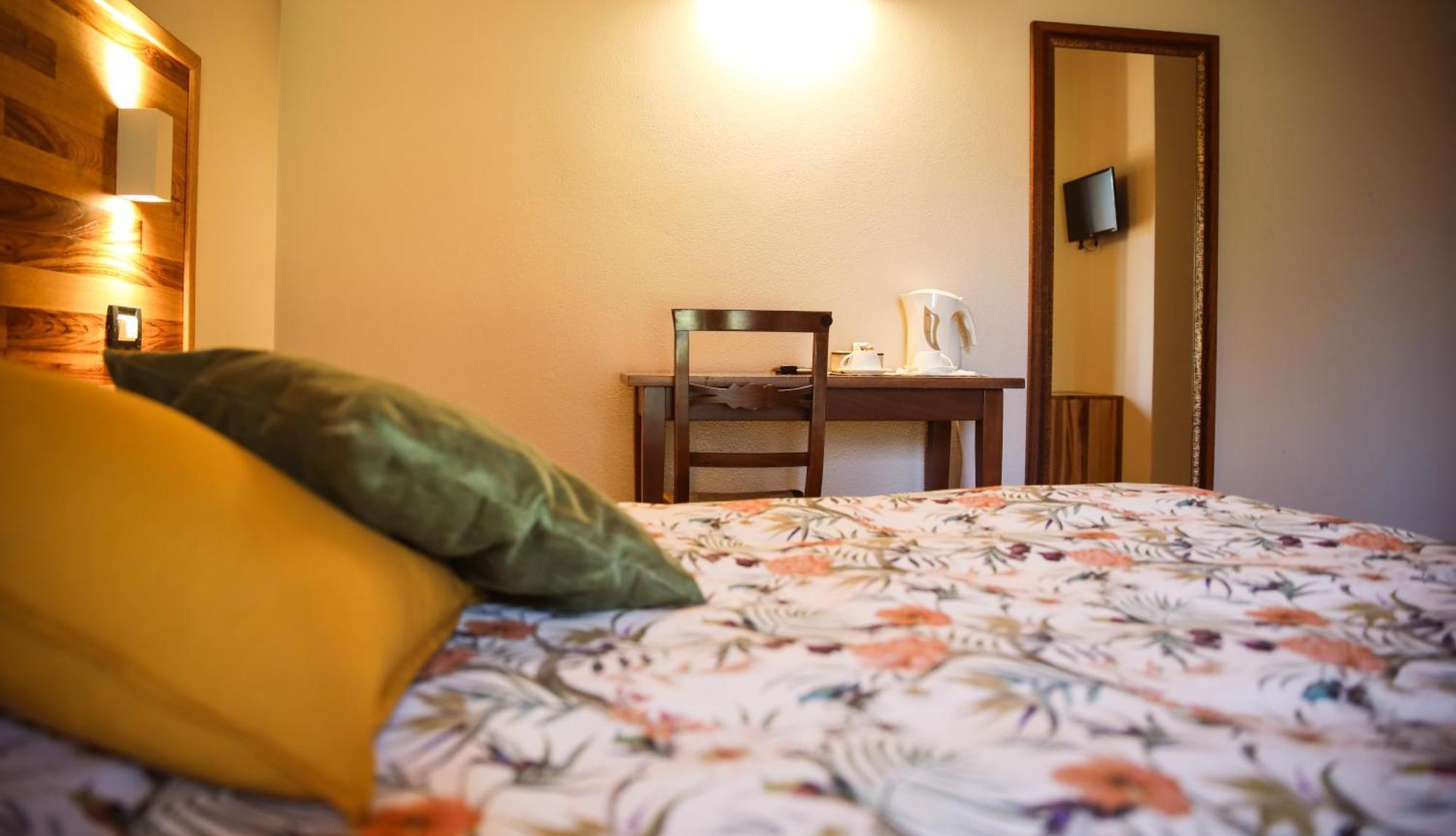 Agriturismo La Vecchia Quercia Монтемерано Экстерьер фото
