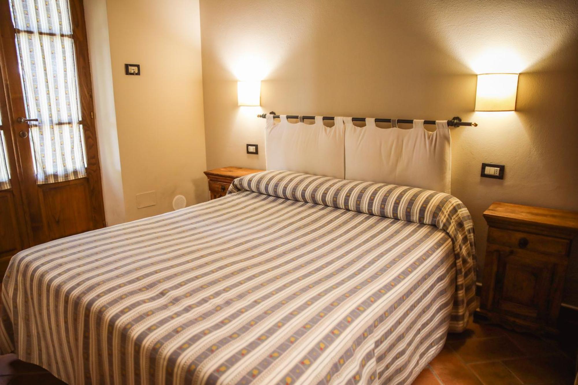 Agriturismo La Vecchia Quercia Монтемерано Экстерьер фото