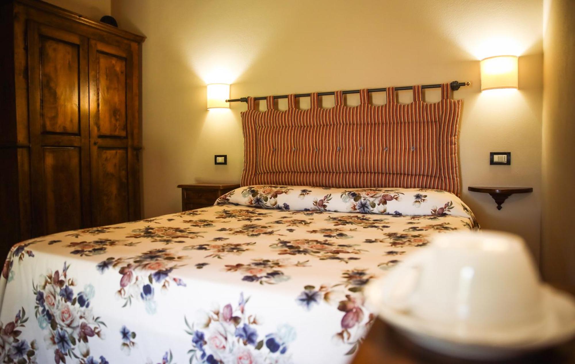 Agriturismo La Vecchia Quercia Монтемерано Экстерьер фото