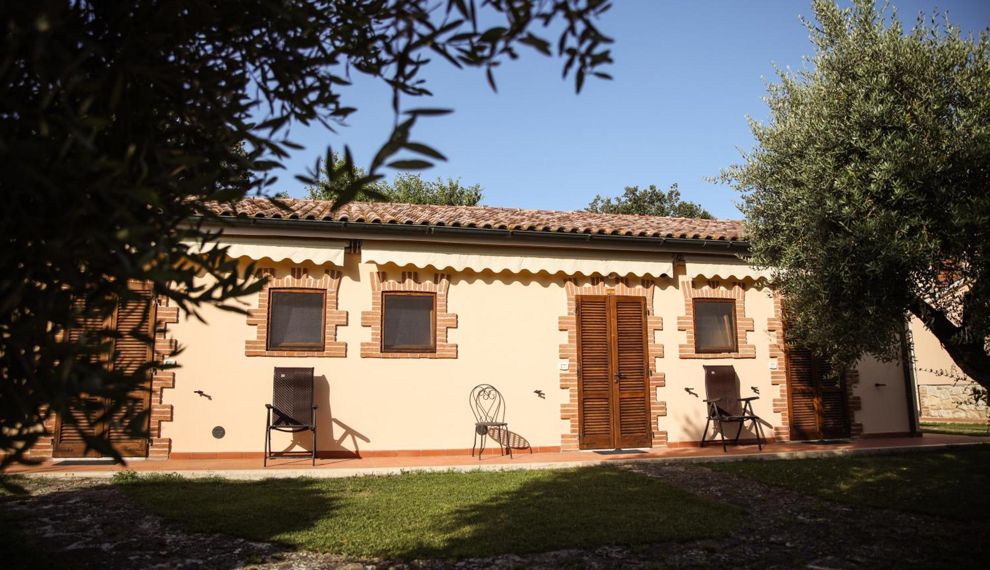 Agriturismo La Vecchia Quercia Монтемерано Экстерьер фото