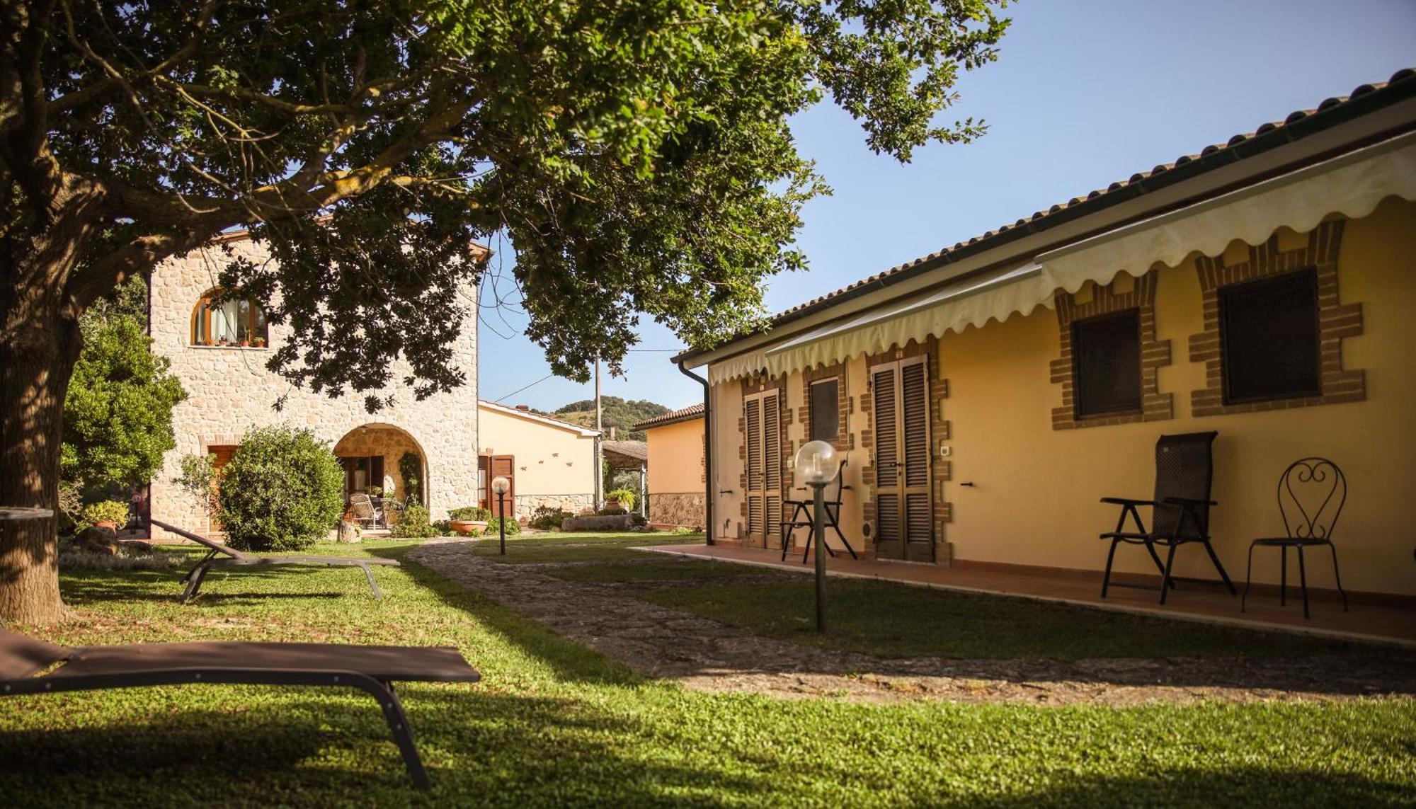 Agriturismo La Vecchia Quercia Монтемерано Экстерьер фото