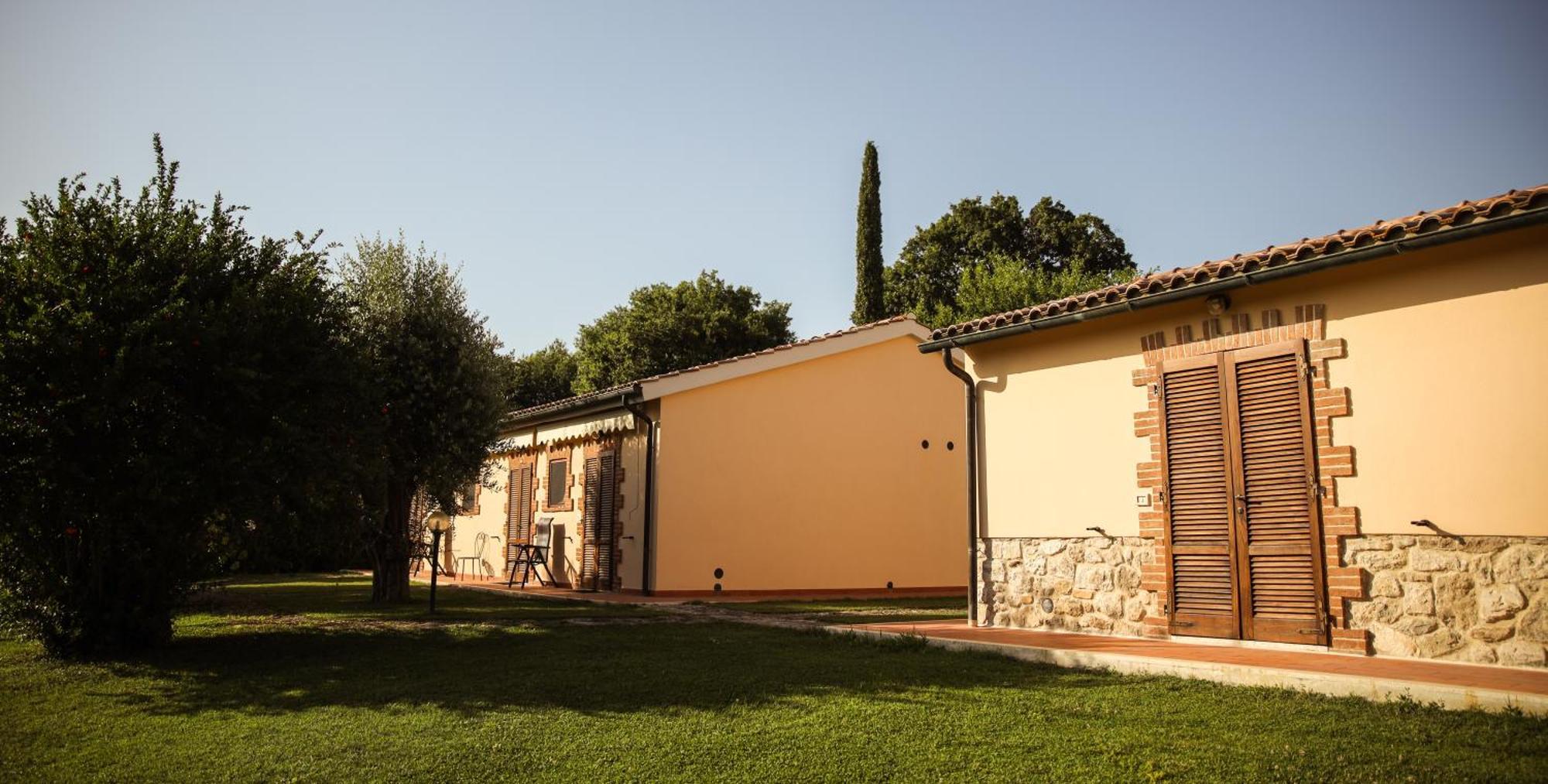 Agriturismo La Vecchia Quercia Монтемерано Экстерьер фото