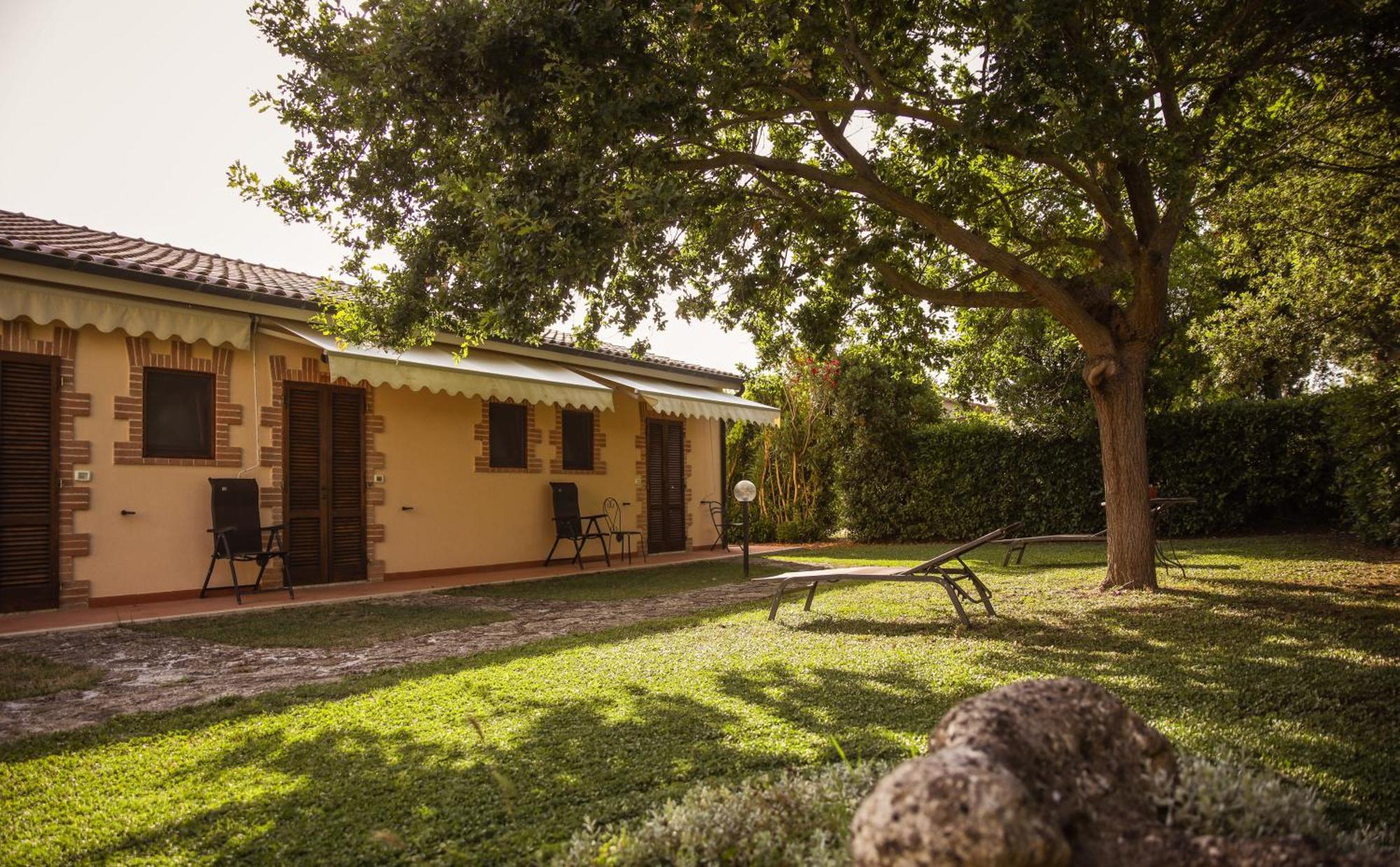 Agriturismo La Vecchia Quercia Монтемерано Экстерьер фото