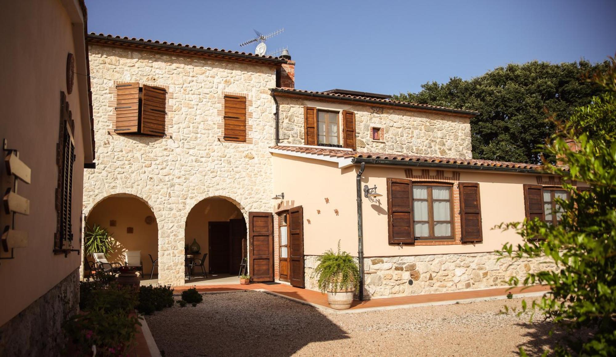 Agriturismo La Vecchia Quercia Монтемерано Экстерьер фото