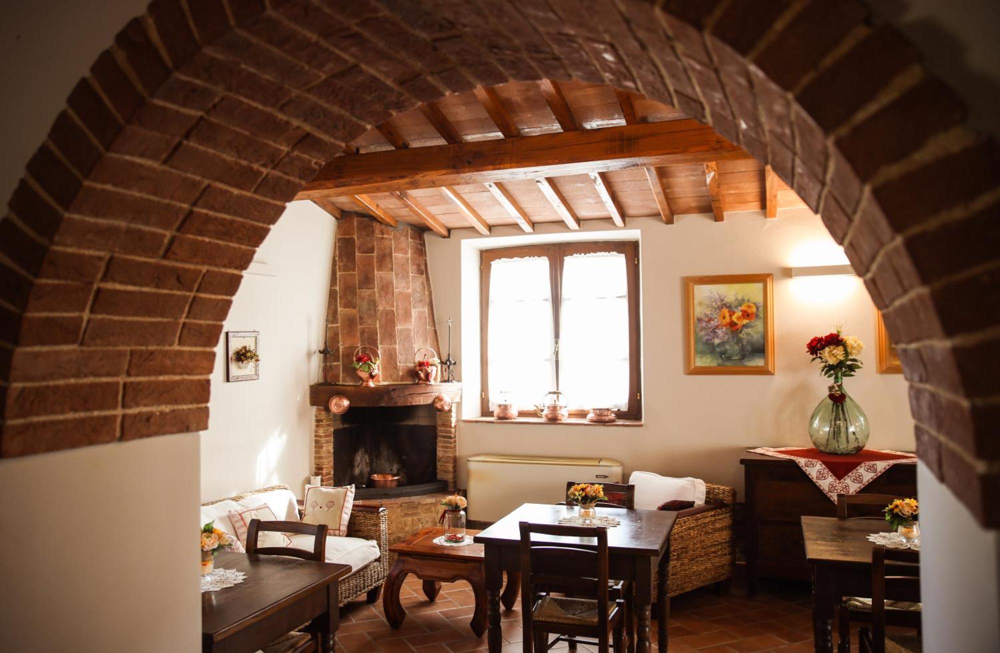 Agriturismo La Vecchia Quercia Монтемерано Экстерьер фото
